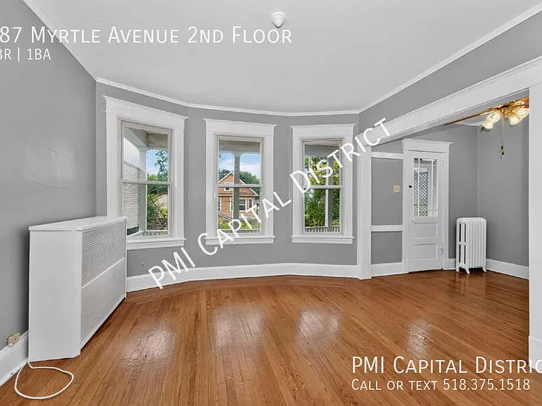 687 Myrtle Ave #2 — Photo 4
