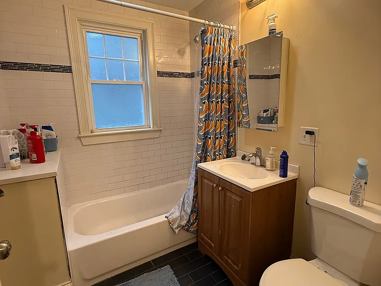 74 Brooks St #1L — Photo 14