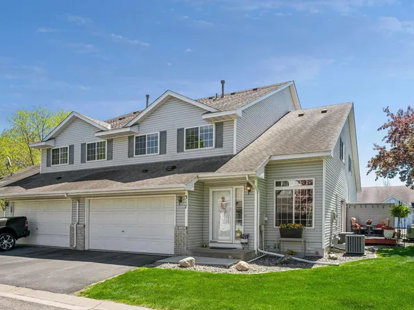 317 Creekside Dr, Buffalo, MN 55313