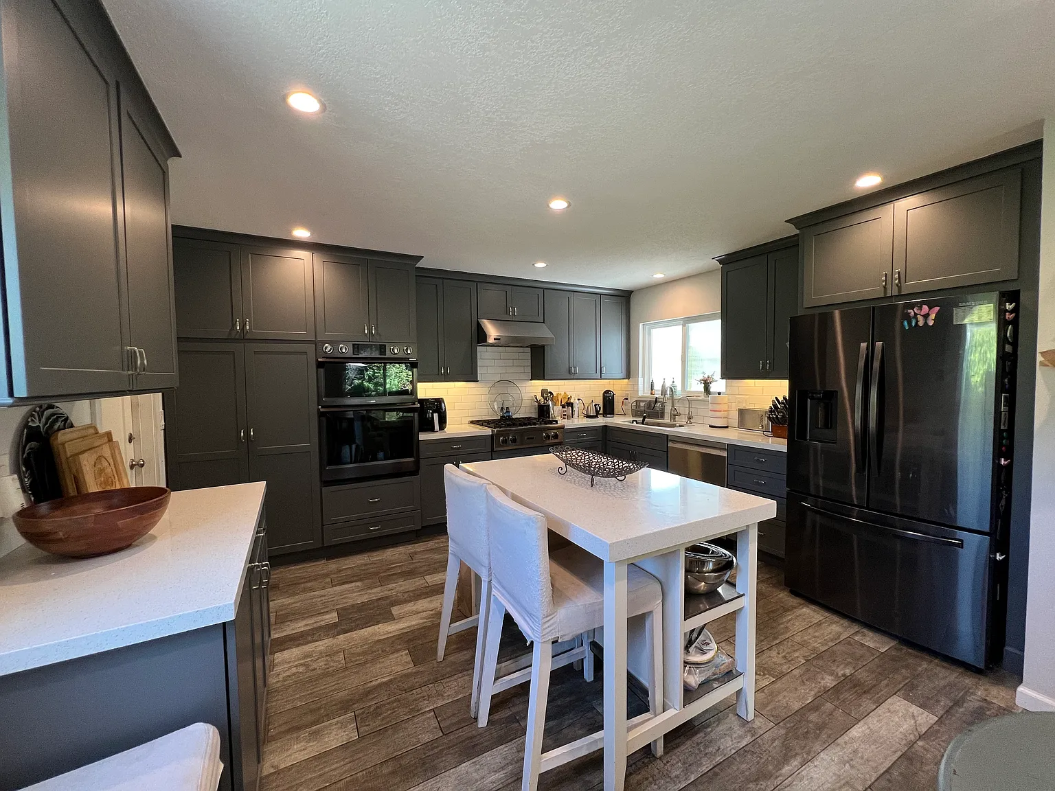1194 Bismark Way — Photo 4