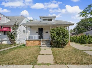 6128 Yinger Ave, Dearborn, MI 48126