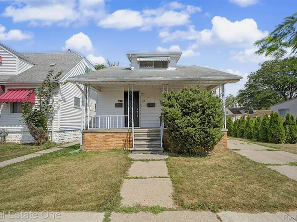6128 Yinger Ave, Dearborn, MI 48126