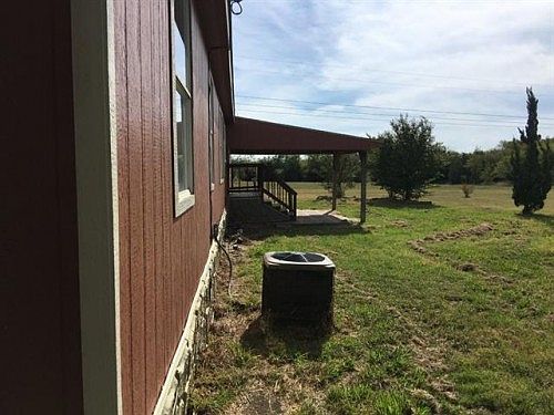 5th image of 9005 N Monterrey Dr