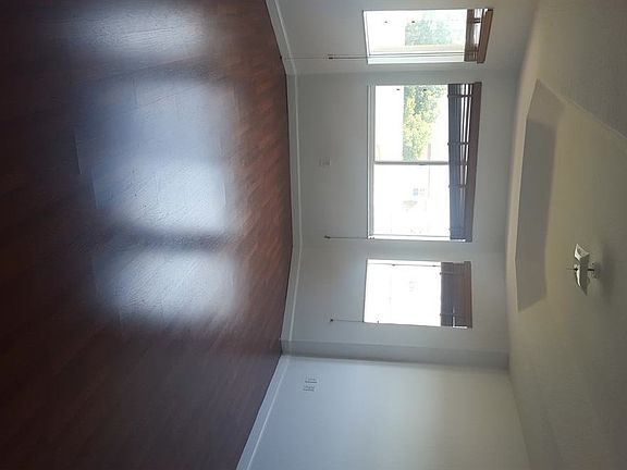 5th image of 11215 NW 73rd Ter
