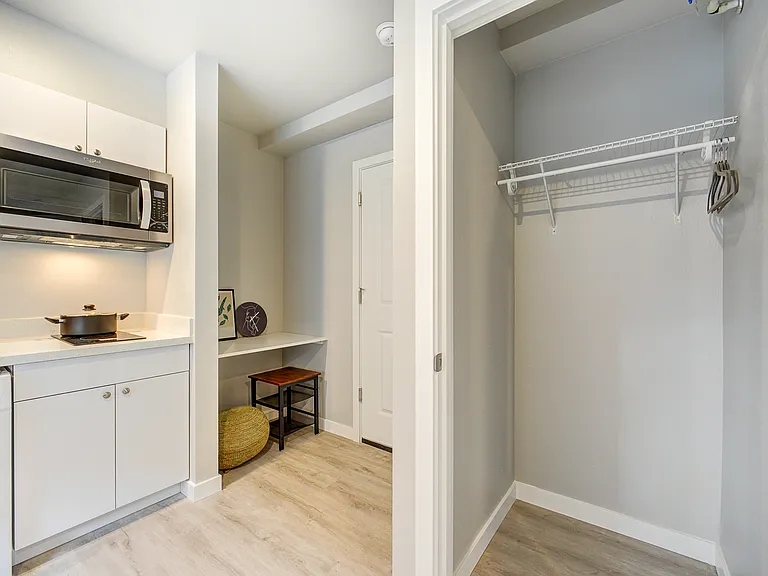 Ace Apartments — Photo 35