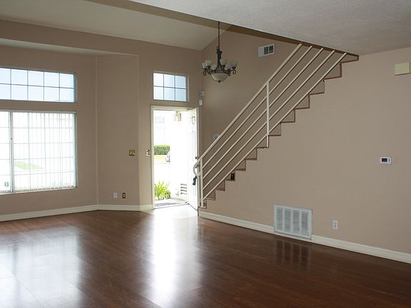 5th image of 11965 Terra Bella St Unit 4