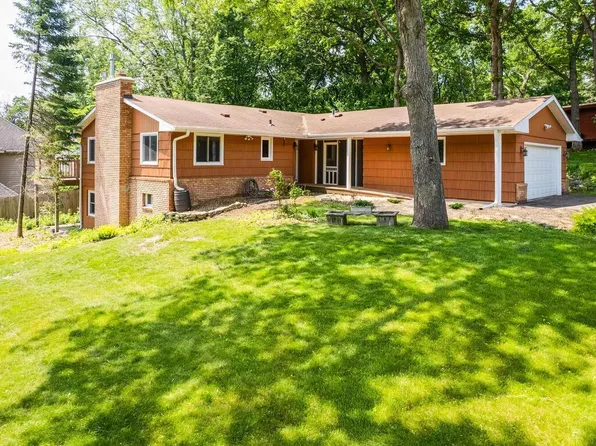 7651 W 86th St, Bloomington, MN 55438
