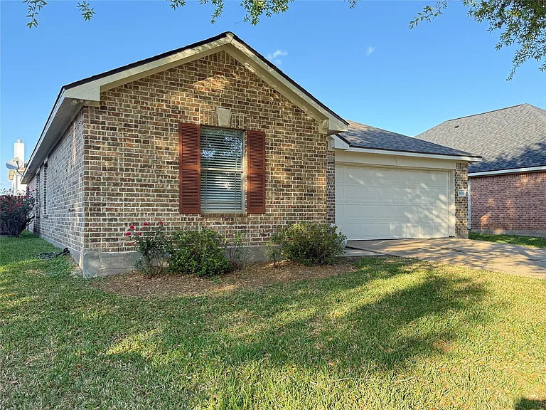 5935 Wildbriar Ln — Photo 25