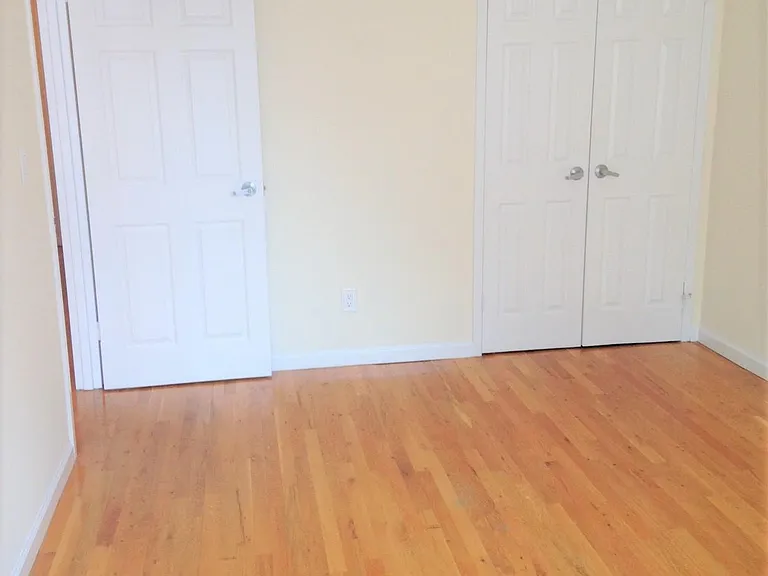 109 Atlantic St — Photo 12