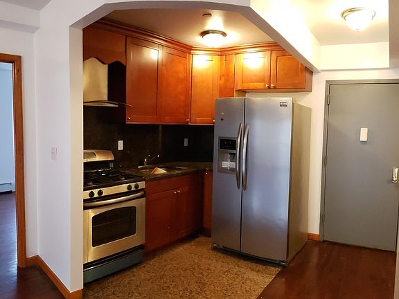 3rd image of 141-18 Cherry Ave #2D