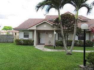 2652 Riverside Dr, Pompano Beach, FL 33065