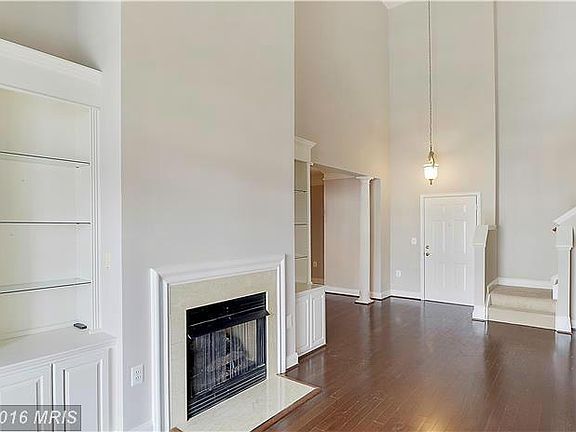 4th image of 502 King Farm Blvd APT 408