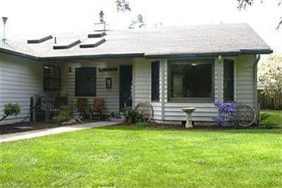 1st image of 9207 Gem Dr SE