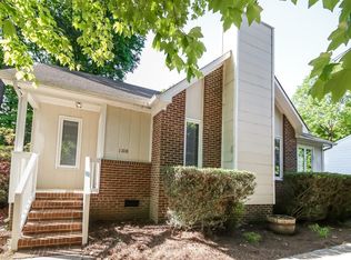 1108 Oakview Rd, High Point, NC 27265