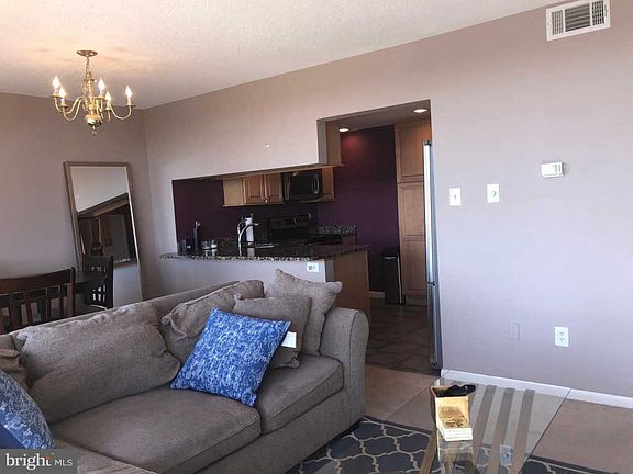 3rd image of 6301 Stevenson Ave APT 1407