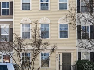 22938 Regent Ter, Sterling, VA 20166