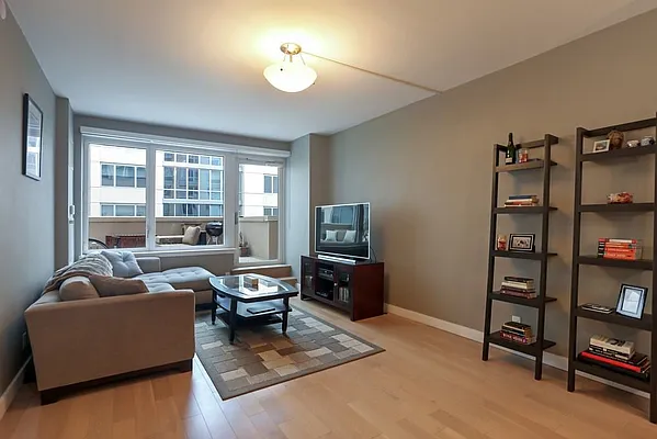 Rented by Classiques Modernes International Realty | media 11