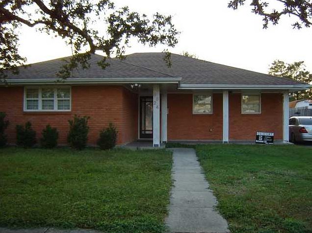 1st image of 5824 Chamberlain Dr