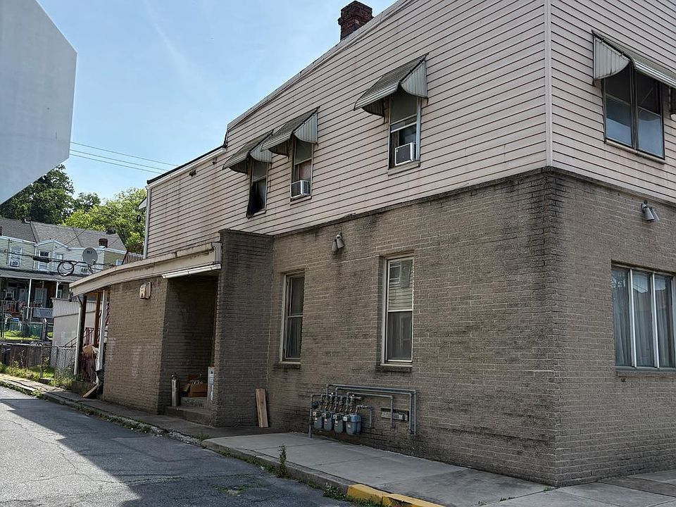 2nd image of 541 S Front St