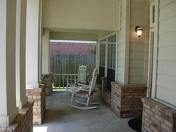 Covered front porch.