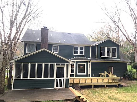 2nd image of 16501 Beech Hill Dr