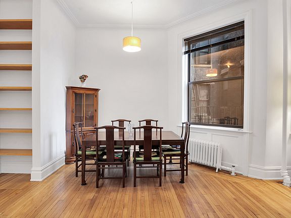 3rd image of 545 W 111th St APT 1G