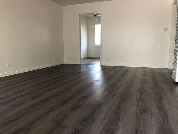 2nd image of 1027 Myrtle Ave APT 3