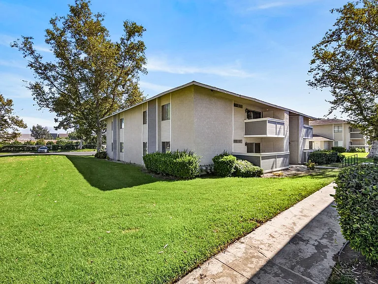 26200 Redlands Blvd #119 — Photo 3