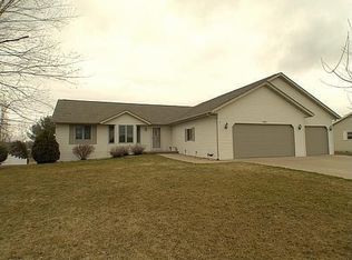 19688 Bluffview Pl, Galesville, WI 54630