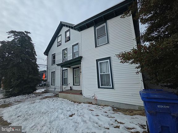 5th image of 324 E Main St #E