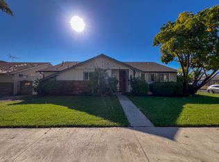 8129 Greenbush Ave, Panorama City, CA 91402
