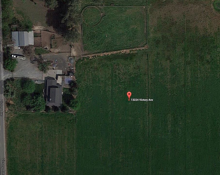 1st image of 13224 Victory Ave