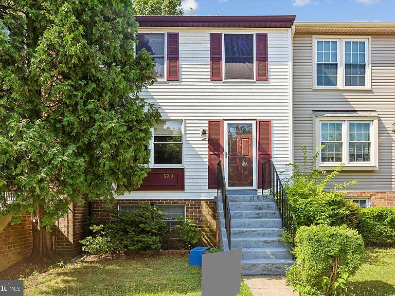 5913 Spruce Run Ct — Photo 1