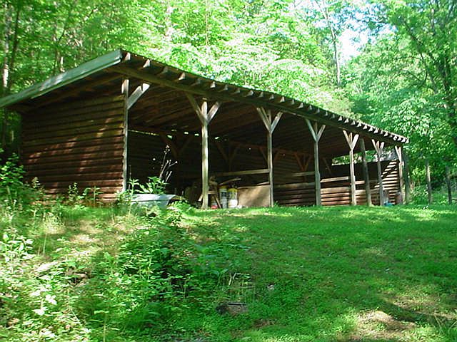 2nd image of 246 Flinthill Ln