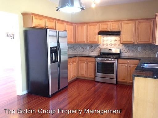 5th image of 323 Burdock Trc