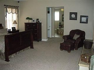 4th image of 9701 Sommer Pl
