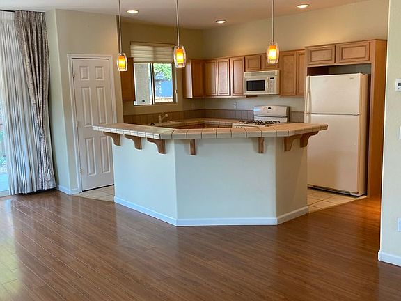 3rd image of 1491 Cosenza Dr