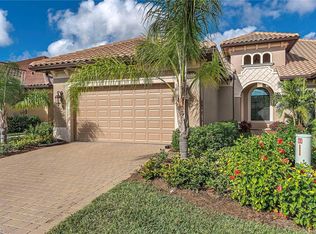 6635 Roma Way, Naples, FL 34113