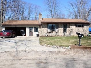 1749 Lake Dr, Harrison, MI