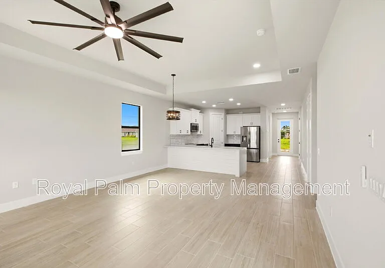 2616 NW 9th Ave — Photo 6