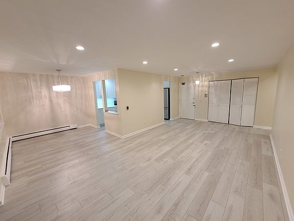 3rd image of 1114 N Dale Ave APT 2A