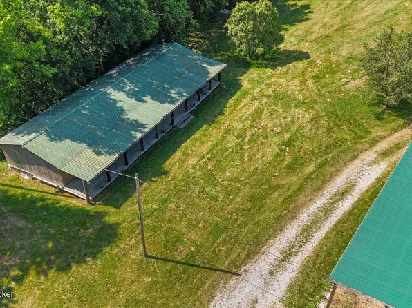 124 Trackside Dr, Turners Station, KY 40075