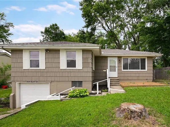 704 S Cedar St, Belton, MO 64012