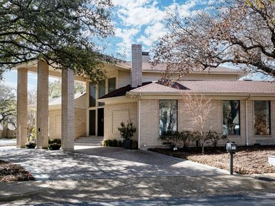 1 Queensview Ct, Dallas, TX, 75225