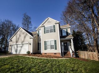 10003 Prosperity Point Ln, Charlotte, NC 28269