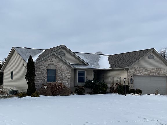 3rd image of 7050 Greenbush Ln