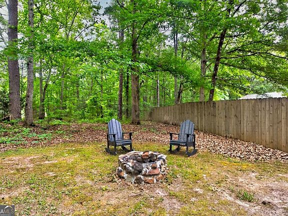 3rd image of 2246 Beaverdam Rd