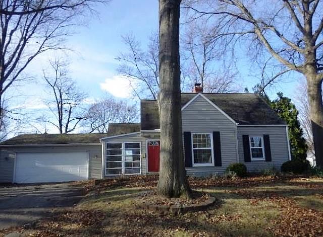 1st image of 254 Mission Dr