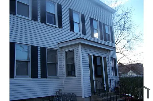 34 Greenwood Hill St #2R Photo 1