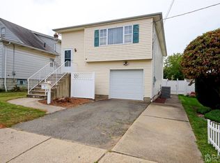 15 Martin St, Sayreville, NJ